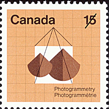 Timbre de 1972 - Photogrammétrie - Timbre du Canada